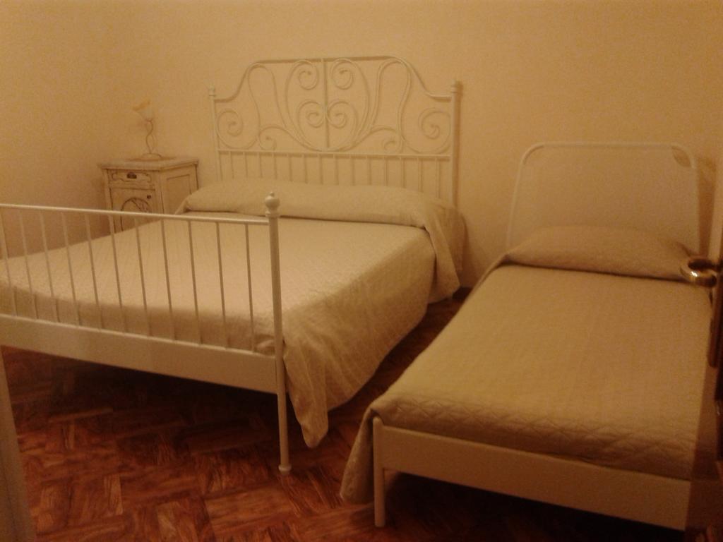 B&B Roma Per Fiera E Aeroporto Понте Галерія Екстер'єр фото